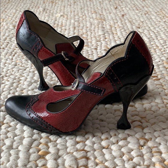 John Fluevog Shoes - JOHN FLUEVOG Spectator Heels  Size 10